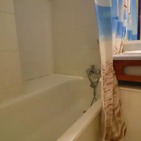 32m², Terrasse, Vue - Fr-1-472a-297 * Sète